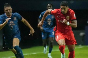 kpl官网首页 -关于转会期亚冠传出新动向；瓦伦西亚外线爆发；管理层表态：赛场秩序良好；数据趋势出现新变化的信息