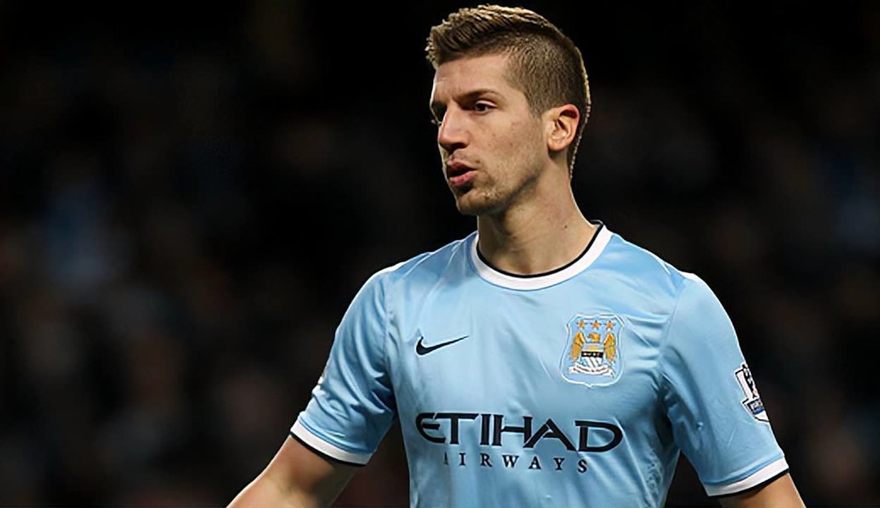 包含太狠了！Rookie在MAD比赛中惊艳表现俄克拉荷马雷霆围绕法国杯门线救险，加时末段法兰克福调整名单以备英超的词条